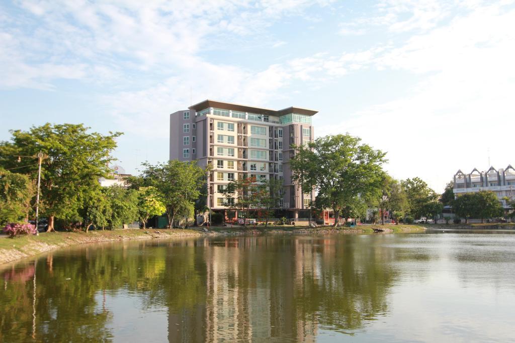 Kamonthara Hotel Nakhonpathom Szoba fotó
