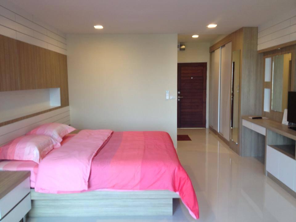 Kamonthara Hotel Nakhonpathom Kültér fotó